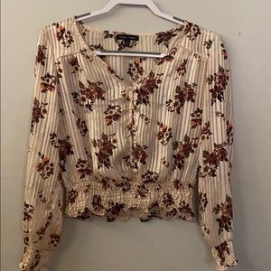 Beautiful vintage long sleeve
